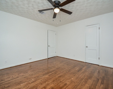6422 Sherwood Drive - Photo Thumbnail 19