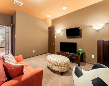 55 Granite Path Place - Photo Thumbnail 33