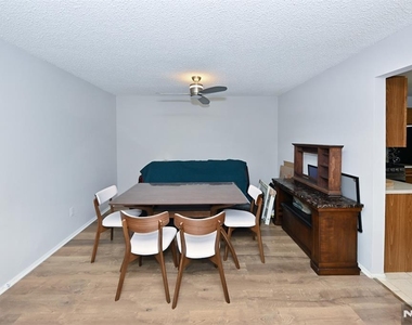 250 Larch - Photo Thumbnail 9