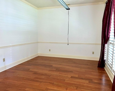 12803 Birch Falls Road - Photo Thumbnail 3