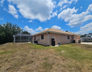 809 Lincoln Avenue - Photo Thumbnail 20