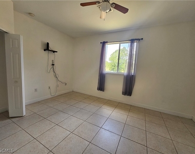 809 Lincoln Avenue - Photo Thumbnail 15