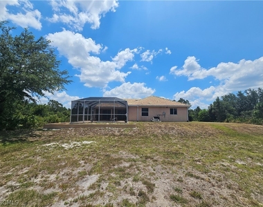 809 Lincoln Avenue - Photo Thumbnail 18