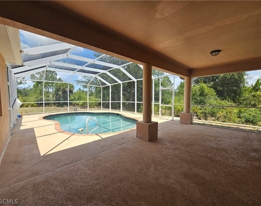 809 Lincoln Avenue - Photo Thumbnail 16
