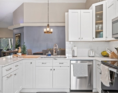 17611 Marco Island Lane - Photo Thumbnail 10