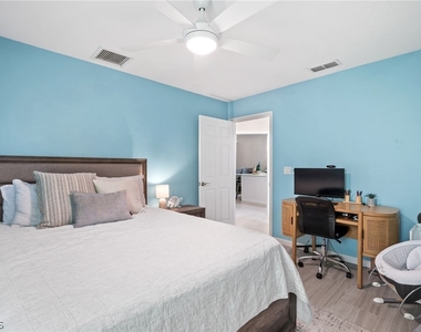 17611 Marco Island Lane - Photo Thumbnail 28