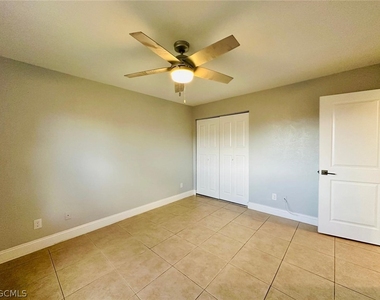 709 Se 8th Terrace - Photo Thumbnail 6