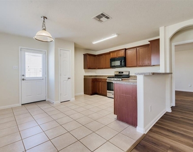 26918 Graybill Court Court - Photo Thumbnail 8