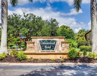 3181 Cottonwood Bend - Photo Thumbnail 29