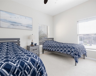 3181 Cottonwood Bend - Photo Thumbnail 15