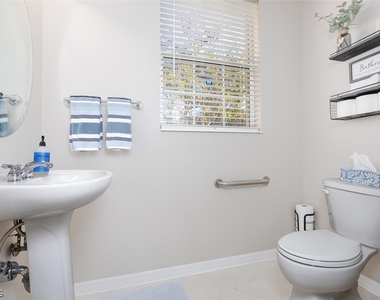 3181 Cottonwood Bend - Photo Thumbnail 10