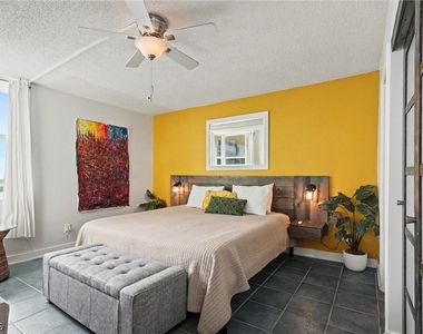 7330 Estero Boulevard - Photo Thumbnail 12