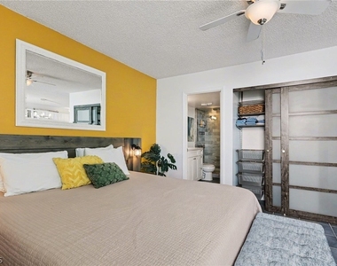 7330 Estero Boulevard - Photo Thumbnail 13