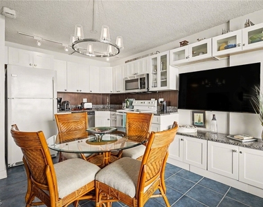 7330 Estero Boulevard - Photo Thumbnail 7