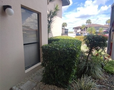 1069 Villa Drive - Photo Thumbnail 34