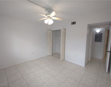 1069 Villa Drive - Photo Thumbnail 23