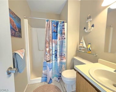 3303 Prince Edward Island Circle - Photo Thumbnail 16