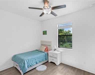 9012 S Indio Court - Photo Thumbnail 27
