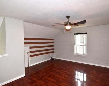 21022 Creek Edge Court - Photo Thumbnail 20