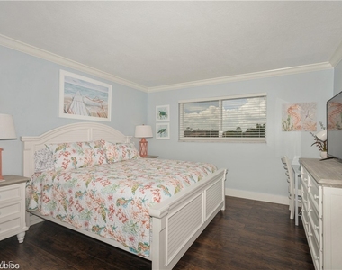 190 Turtle Lake Court - Photo Thumbnail 22