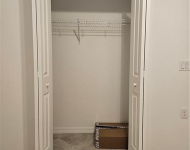 5749 Double Eagle Circle - Photo Thumbnail 15