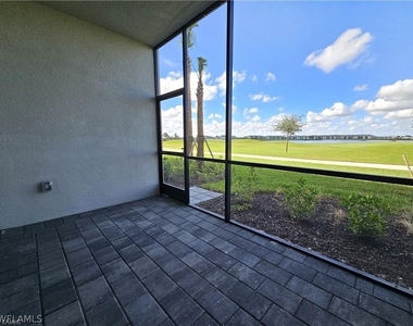 5749 Double Eagle Circle - Photo Thumbnail 2