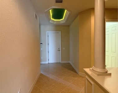 7168 Lemuria Circle - Photo Thumbnail 5