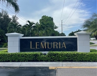 7168 Lemuria Circle - Photo Thumbnail 12