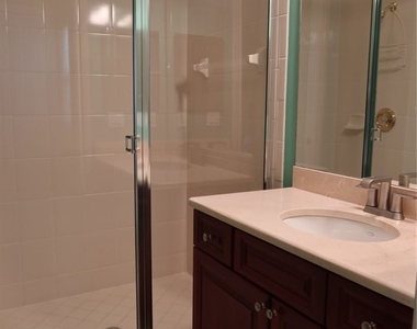 7168 Lemuria Circle - Photo Thumbnail 36