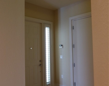 7168 Lemuria Circle - Photo Thumbnail 18
