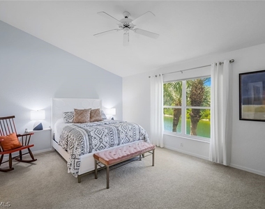 5360 Andover Drive - Photo Thumbnail 13