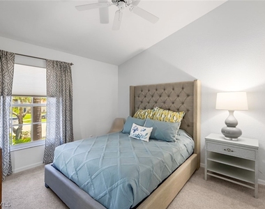 5360 Andover Drive - Photo Thumbnail 16