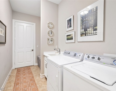 6513 Caldecott Drive - Photo Thumbnail 30