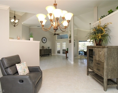 333 Wentworth Court - Photo Thumbnail 19