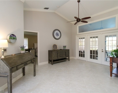 333 Wentworth Court - Photo Thumbnail 23