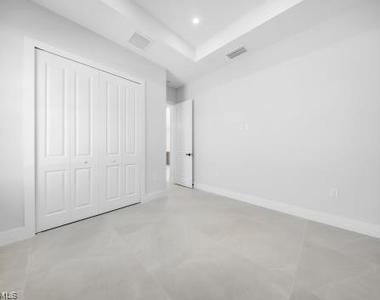 11607 Pawley Avenue - Photo Thumbnail 18