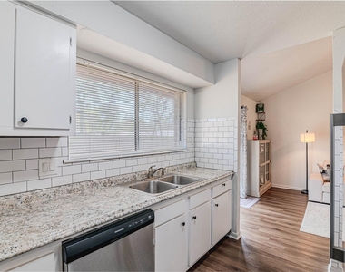 4606 Fitzwater Drive - Photo Thumbnail 19