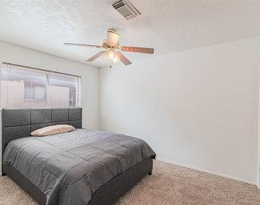 4606 Fitzwater Drive - Photo Thumbnail 33