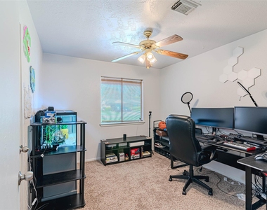 4606 Fitzwater Drive - Photo Thumbnail 36
