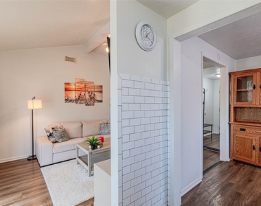 4606 Fitzwater Drive - Photo Thumbnail 20