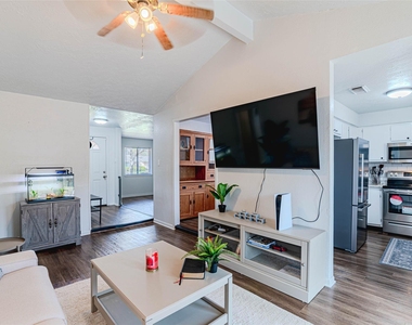 4606 Fitzwater Drive - Photo Thumbnail 14