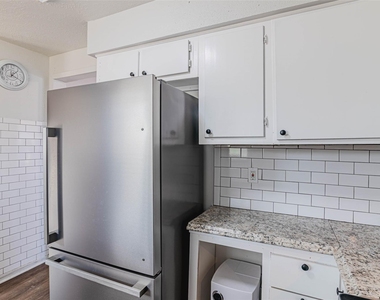 4606 Fitzwater Drive - Photo Thumbnail 17