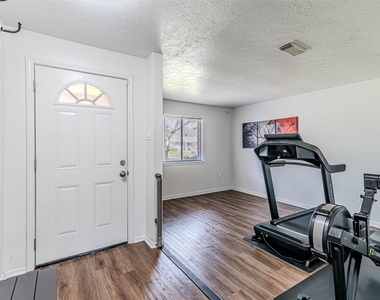 4606 Fitzwater Drive - Photo Thumbnail 5