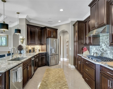2772 Tiburon Boulevard E - Photo Thumbnail 2