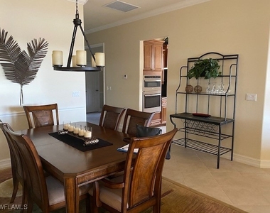 10307 Gator Bay Court - Photo Thumbnail 6