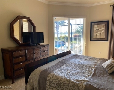 10307 Gator Bay Court - Photo Thumbnail 12