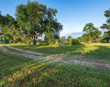 36622 Tompkins Road - Photo Thumbnail 3
