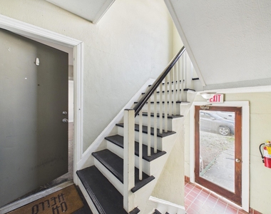 1920 Richmond Avenue - Photo Thumbnail 17