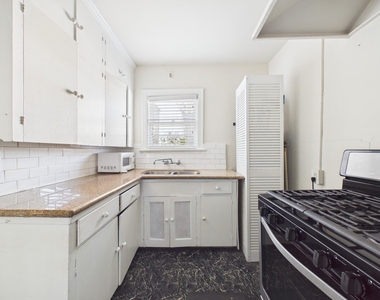 1920 Richmond Avenue - Photo Thumbnail 15