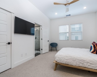 8324 Springwood Canyon Lane - Photo Thumbnail 14
